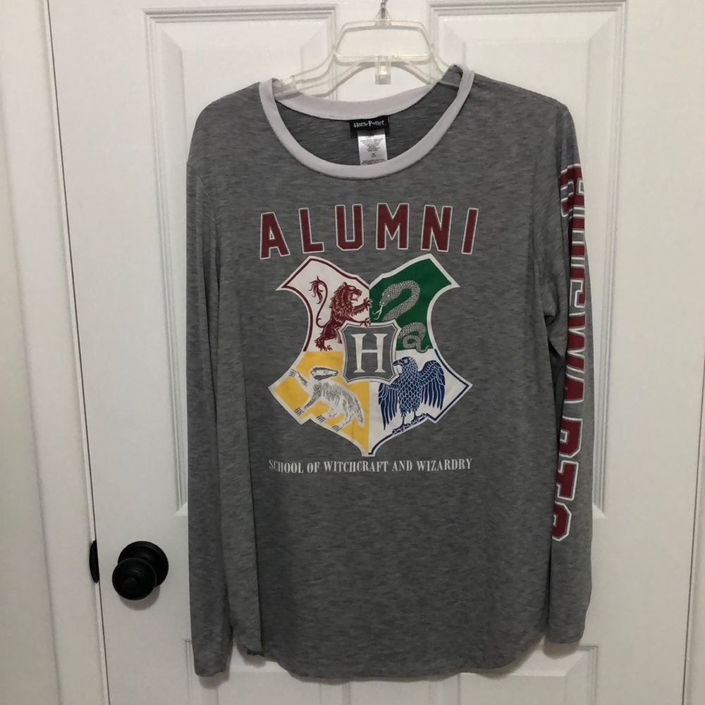 Harry Potter Gray Hogwarts Alumni Crest Long Sleeve Shirt